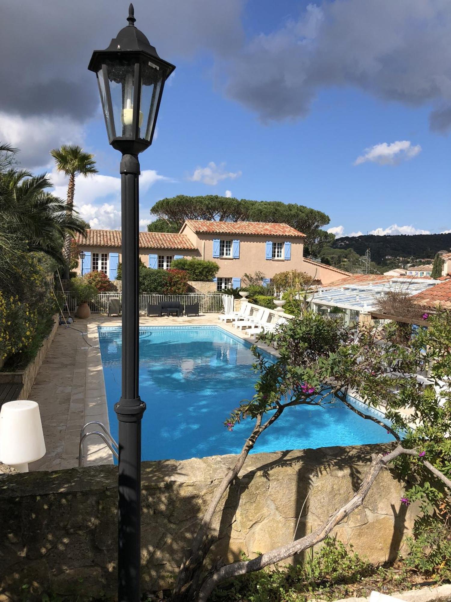 Hotel Jas Neuf Sainte-Maxime Rom bilde